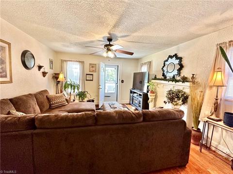 403 Phillips Ave, High Point, NC 27262 photo 5