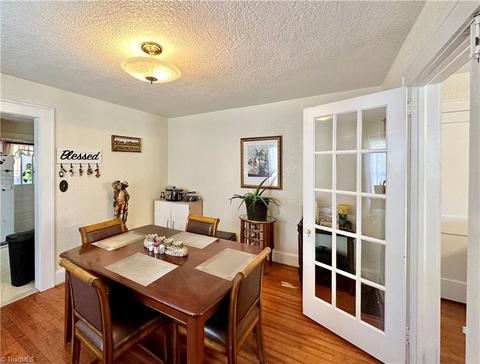 403 Phillips Ave, High Point, NC 27262 photo 9