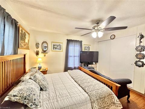403 Phillips Ave, High Point, NC 27262 photo 14