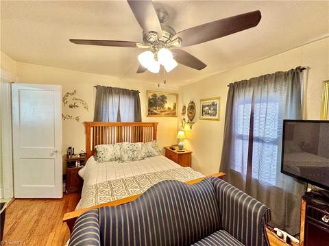 403 Phillips Ave, High Point, NC 27262 photo 15