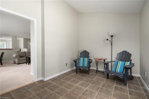 3303 Sparrowhawk Dr, High Point, NC 27265 photo 5