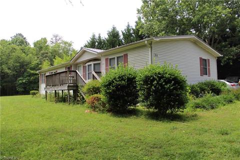 3242 Kindley Farm Rd, Asheboro, NC 27205