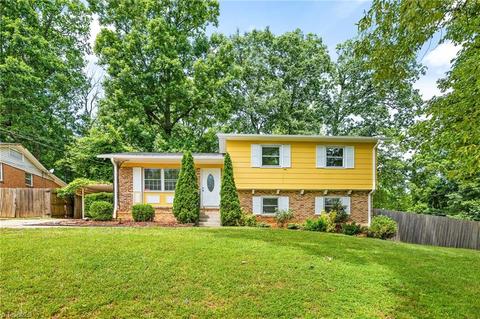 1000 Woodlark Ln, Greensboro, NC 27406