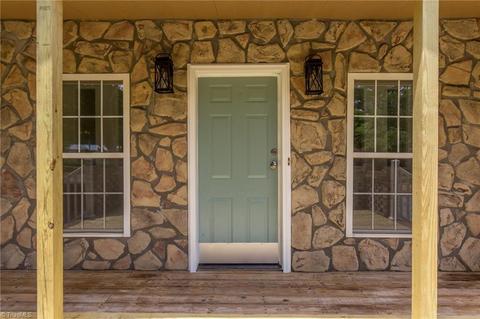 4928 Cashatt Rd, Trinity, NC 27370 photo 4