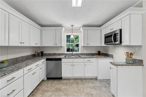 4928 Cashatt Rd, Trinity, NC 27370 photo 8