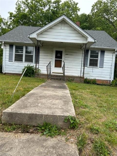 312 Moss St, Reidsville, NC 27320