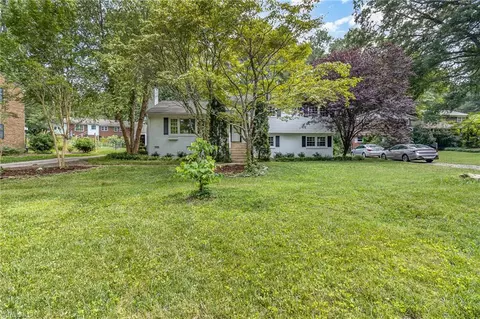 2105 Mimosa Dr, Greensboro, NC 27403