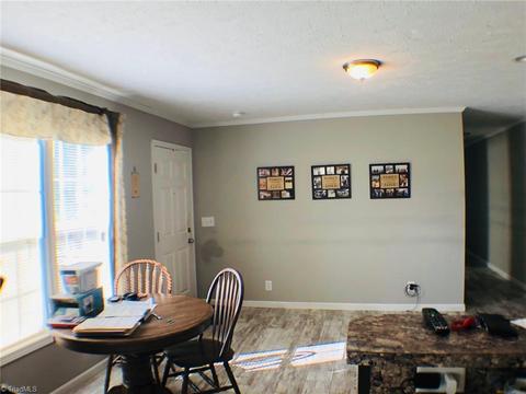 2520 Swaringen Rd, Traphill, NC 28685 photo 11