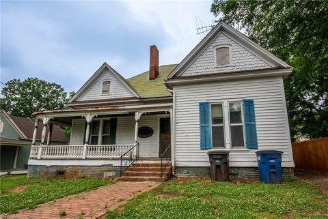 216 Brevard St, Statesville, NC 28677