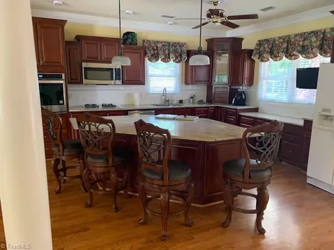 784 Cedar Branch Rd, Denton, NC 27239 photo 2