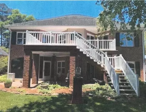 784 Cedar Branch Rd, Denton, NC 27239