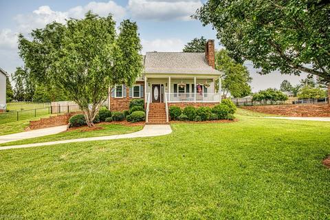 270 Hicks Rd, Lexington, NC 27295