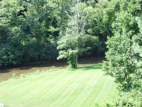 Tbd Riverside Drive, Sparta, NC 28675