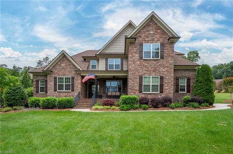 104 Mcmichael Ct, Clemmons, NC 27012