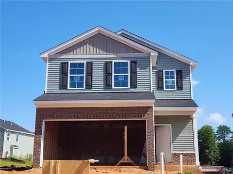 605 Mallards Down Ln, Kernersville, NC 27284