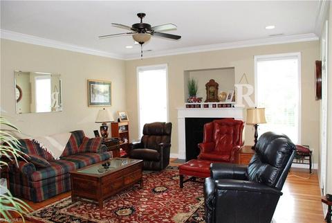 376 Mountainview Rd, King, NC 27021 photo 4