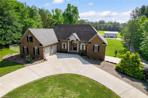 518 Hill Everhart Rd, Lexington, NC 27295