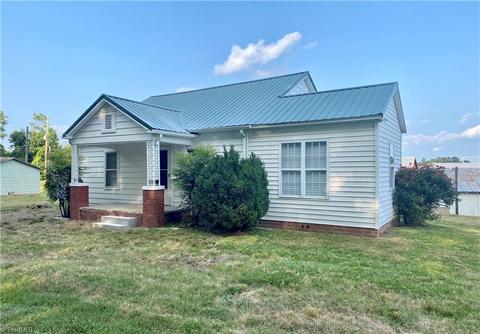 137 Broadway Rd, Lexington, NC 27295