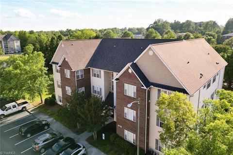 3710 Spanish Peak Dr, High Point, NC 27265