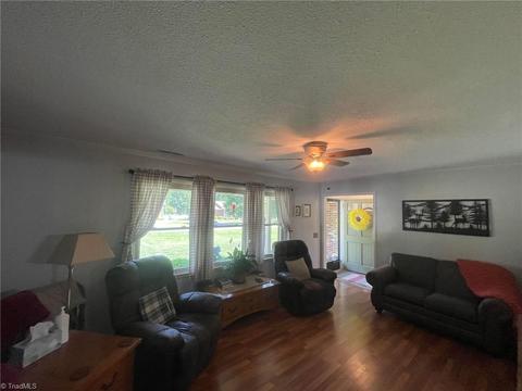 215 Freeman St, Dobson, NC 27017 photo 23