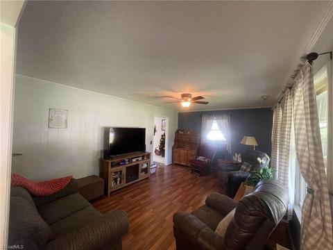 215 Freeman St, Dobson, NC 27017 photo 24