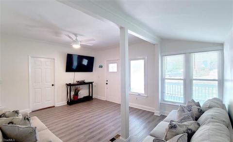 708 E Commerce Ave, High Point, NC 27260 photo 5