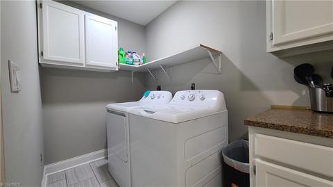 708 E Commerce Ave, High Point, NC 27260 photo 16