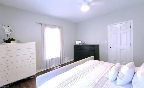 708 E Commerce Ave, High Point, NC 27260 photo 20