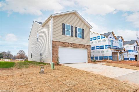 2407 Lily Dr #147, Haw River, NC 27258