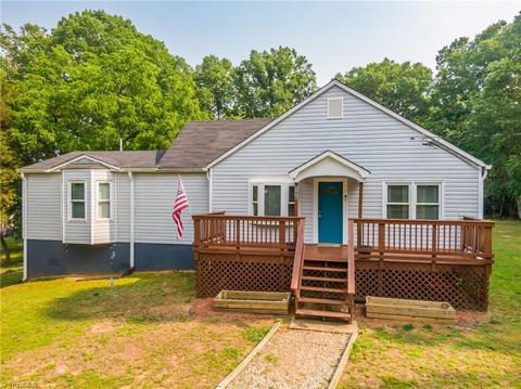546 Hopkins Rd, Kernersville, NC 27284