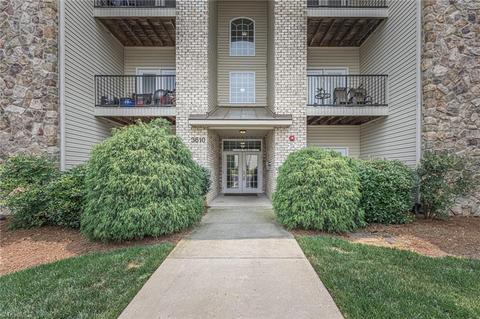 3610 Spanish Peak Dr #1A, High Point, NC 27265