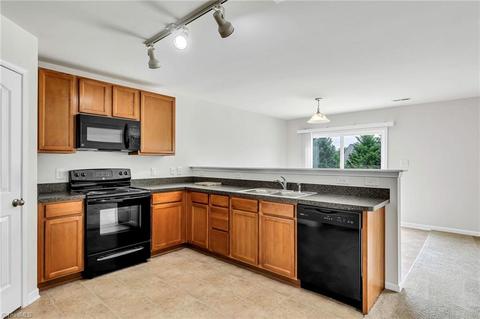 6732 Maize Dr, High Point, NC 27265 photo 8