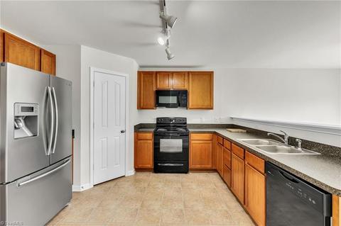 6732 Maize Dr, High Point, NC 27265 photo 10