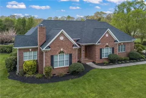 1291 Peoples Creek Rd, Advance, NC 27006
