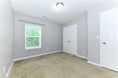 4624 Meadowside Ter, High Point, NC 27265 photo 32
