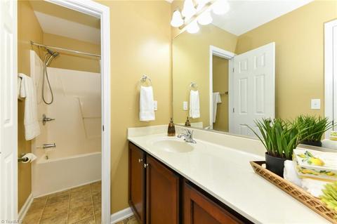 4624 Meadowside Ter, High Point, NC 27265 photo 36