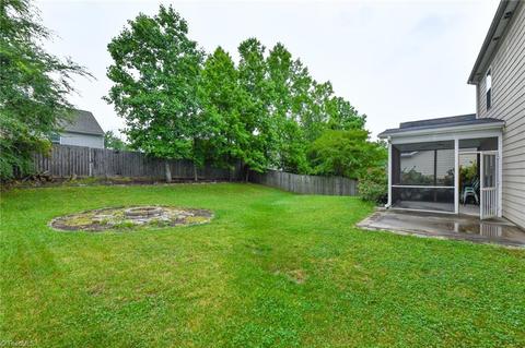 4624 Meadowside Ter, High Point, NC 27265 photo 44