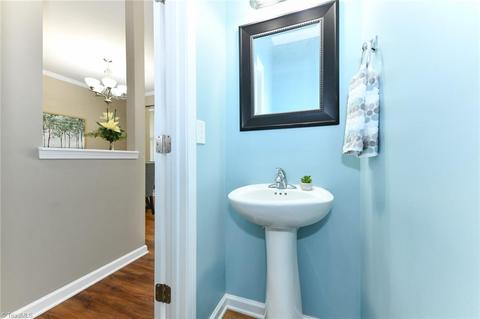4624 Meadowside Ter, High Point, NC 27265 photo 19