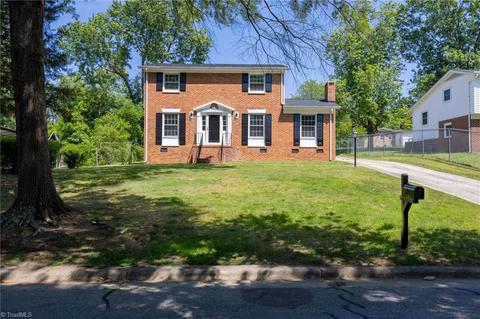 2503 Cezanne Dr, Greensboro, NC 27407