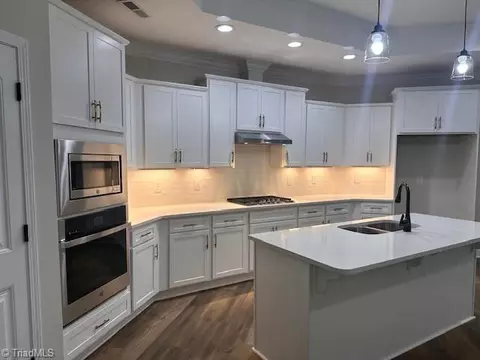 3723 Copper Ct #7, High Point, NC 27265 photo 7