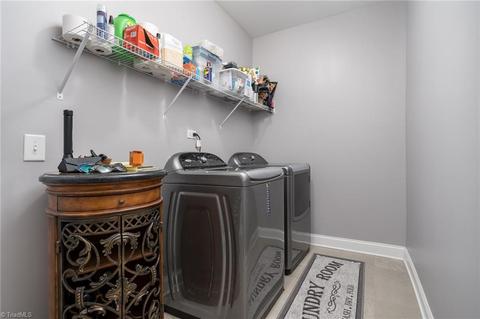 3404 Amber Meadows Rd, High Point, NC 27265 photo 11