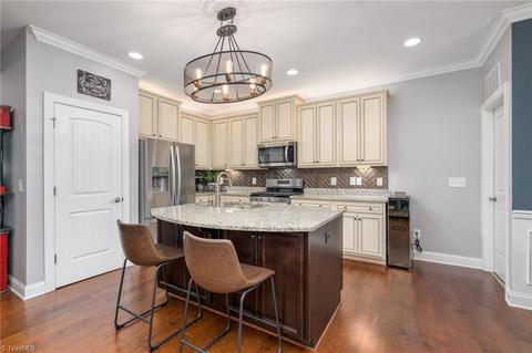 3404 Amber Meadows Rd, High Point, NC 27265 photo 7