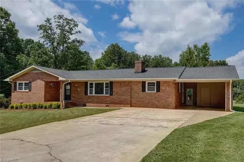 108 Timber Ln, Reidsville, NC 27320