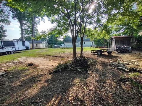 2004 Guyer St, High Point, NC 27265 photo 34
