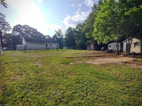 2004 Guyer St, High Point, NC 27265 photo 33