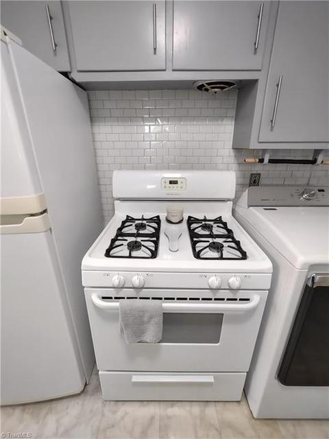 2004 Guyer St, High Point, NC 27265 photo 7