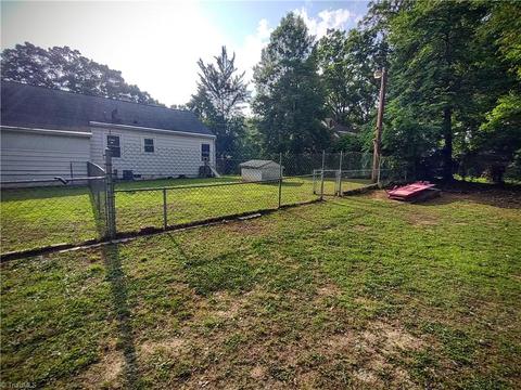 2004 Guyer St, High Point, NC 27265 photo 36