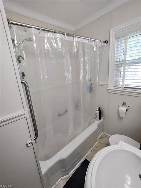 2004 Guyer St, High Point, NC 27265 photo 23