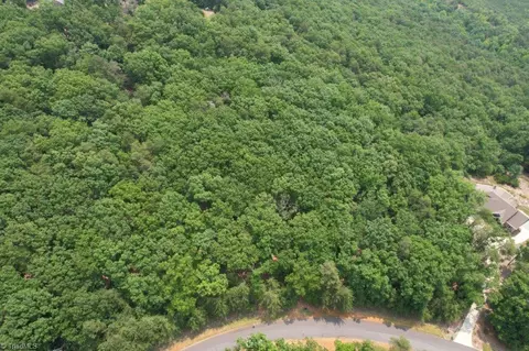 215 Mesa Dr, Denton, NC 27239 photo 9