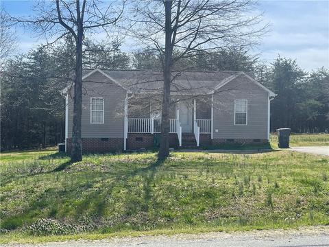 233 Christopher Dr, Burlington, NC 27217